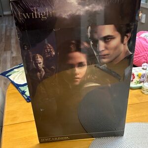 Twilight Movie Poster - Bella and Edward 3-D with slap bracelet